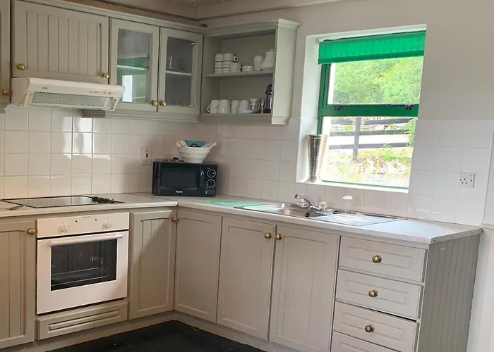 Ardnagashel Estate Homes *